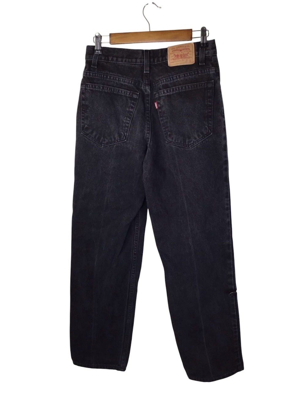 Vintage Levi’s 550 Made in the USA High Rise Jeans Size 30.